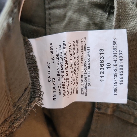 🩳 Lee Women’s Olive Green Shorts – Size 10, NWT, Comfort Waistband, 6” Inseam - Picture 8 of 11